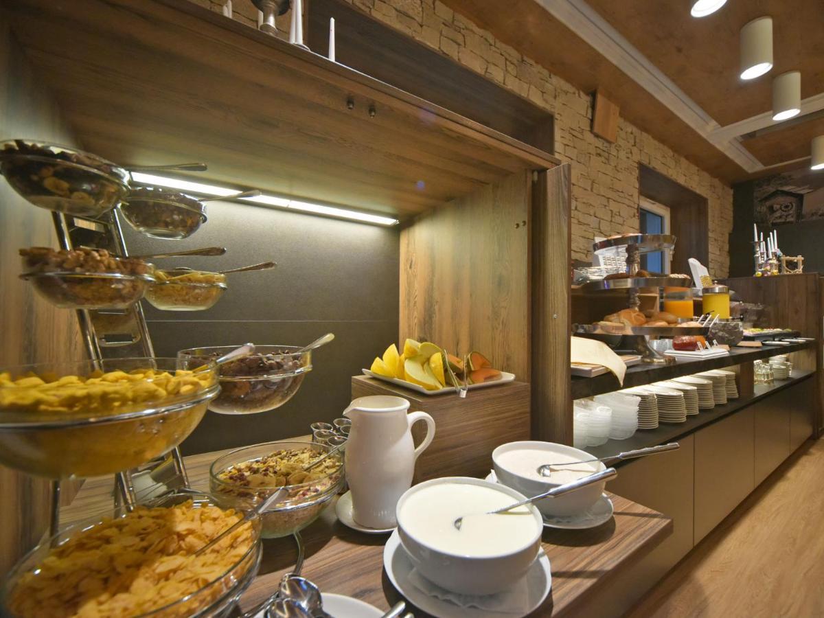 ספיטל אן דר דראו Hotel Ertl & Restaurant El Venado מראה חיצוני תמונה