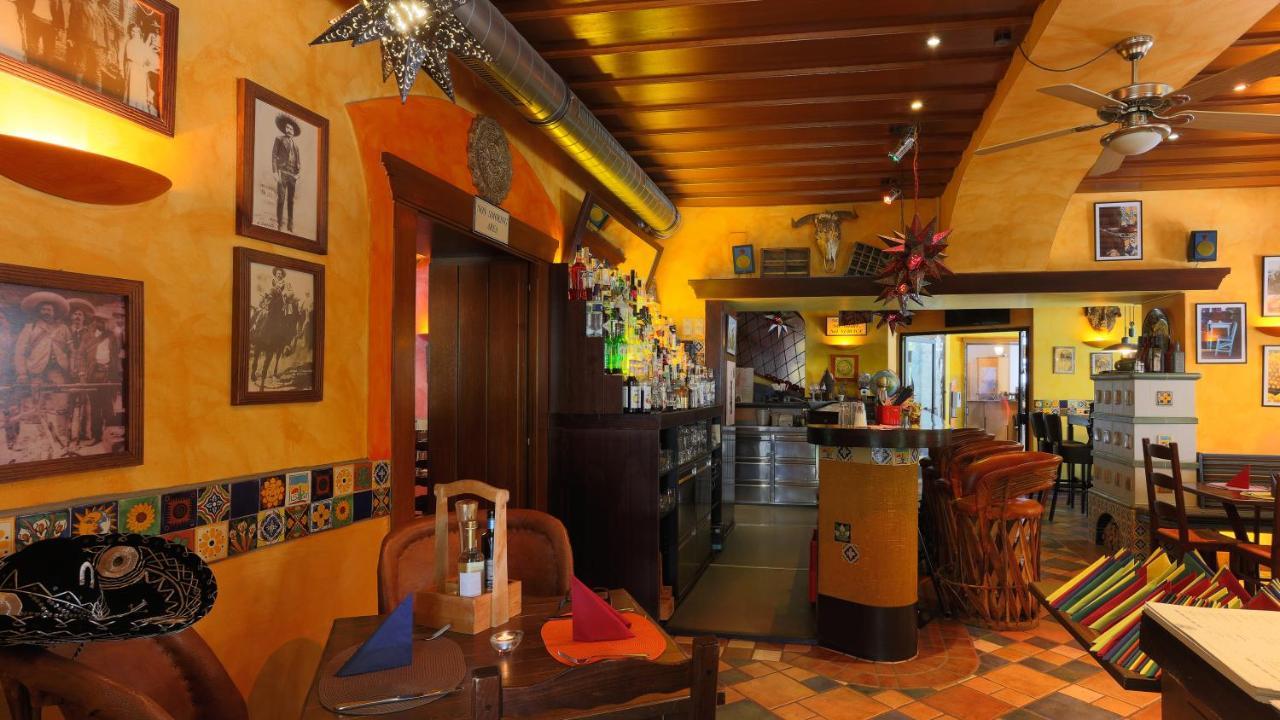 ספיטל אן דר דראו Hotel Ertl & Restaurant El Venado מראה חיצוני תמונה