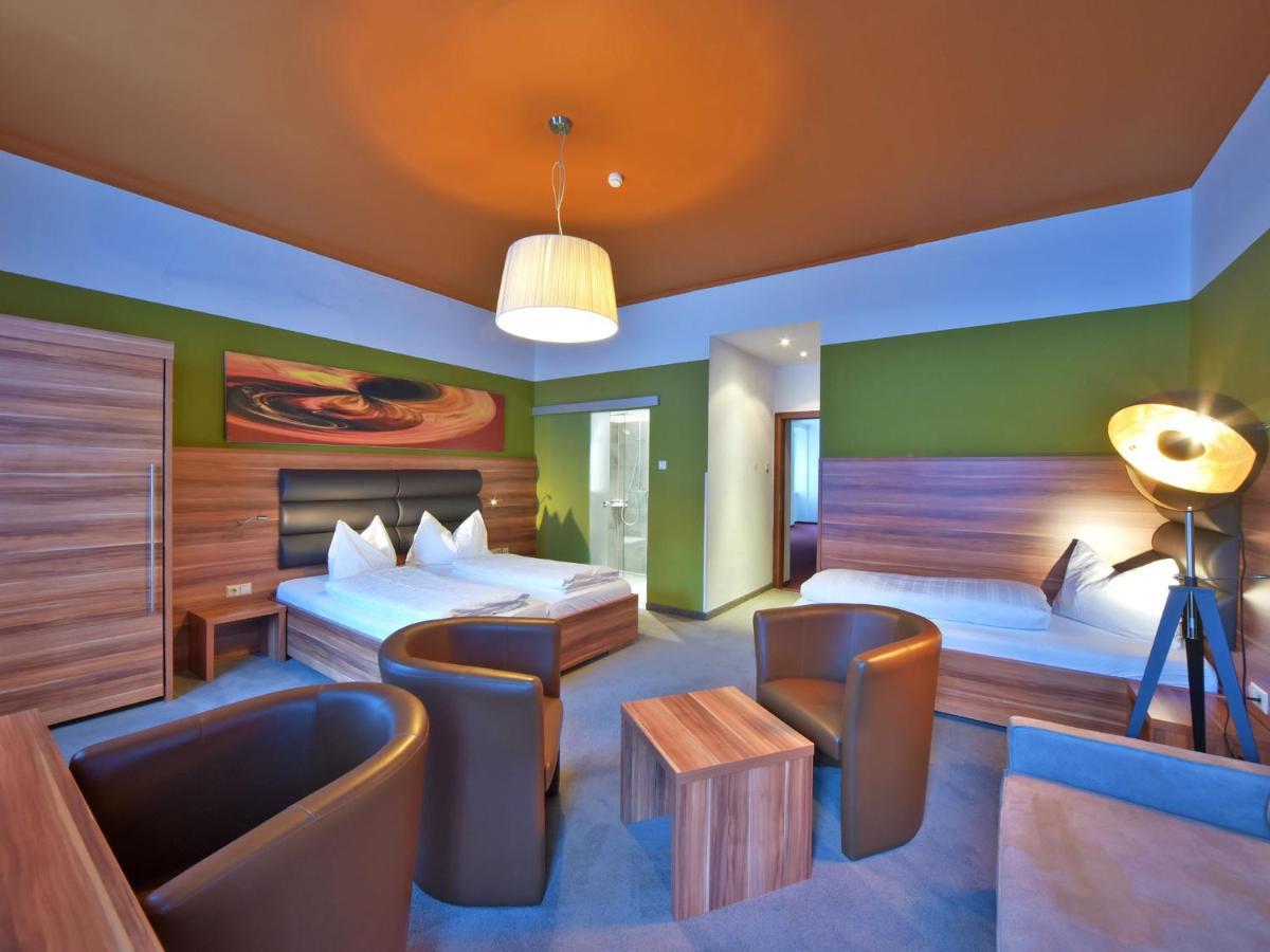 ספיטל אן דר דראו Hotel Ertl & Restaurant El Venado מראה חיצוני תמונה